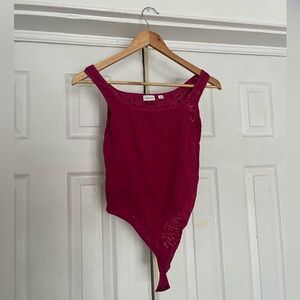 Babaton Magenta Sheer Textured Scoop-Neck Bodysuit